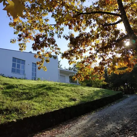 לינה וארוחת בוקר Casa De Apeleiras 4*