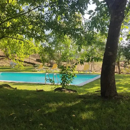 לינה וארוחת בוקר Casa De Apeleiras Marco de Canavezes