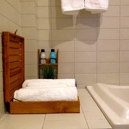 Casa De Apeleiras 4*