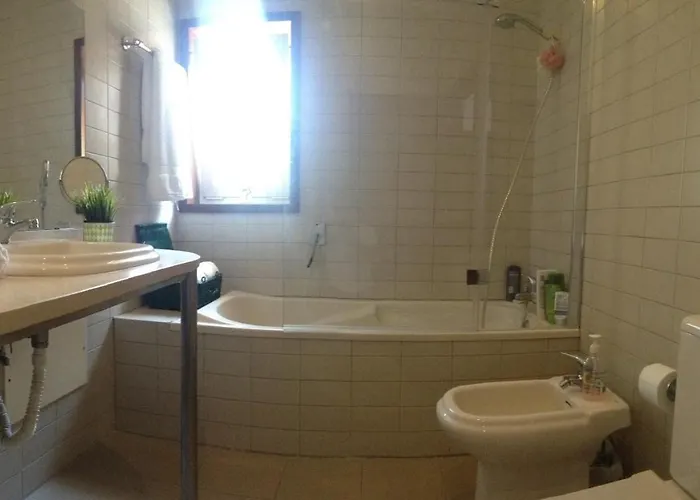 Casa De Apeleiras Bed & Breakfast