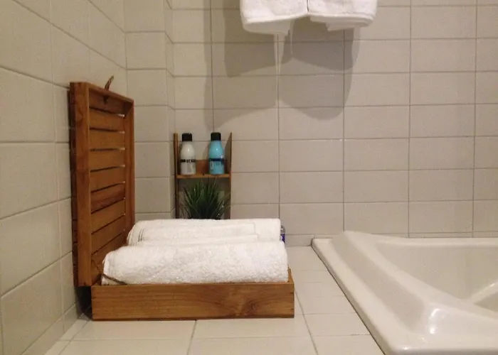 Bed & Breakfast Casa De Apeleiras Marco de Canaveses