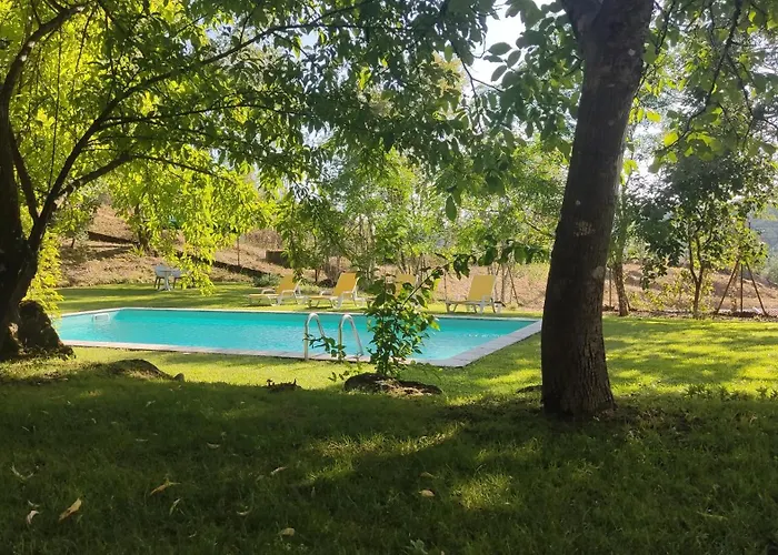 Bed & Breakfast Casa De Apeleiras Marco de Canaveses