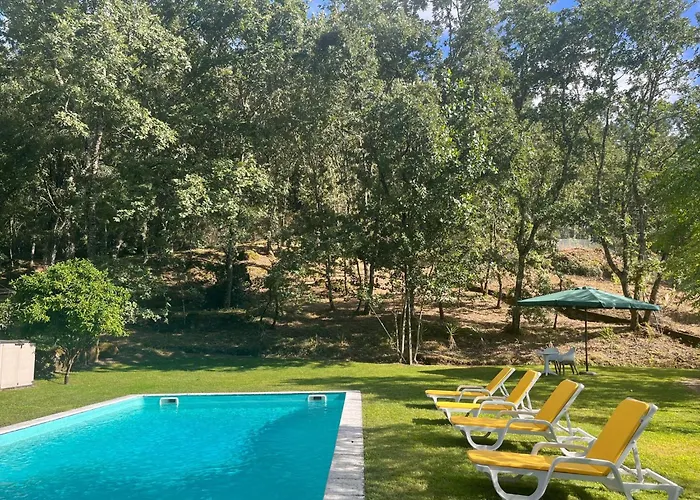 Casa De Apeleiras Bed & Breakfast Marco de Canaveses